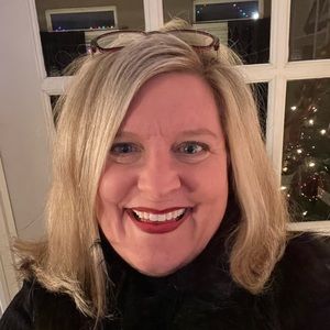 Meet your Posher, Karen